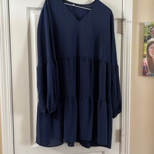 EUC Long Sleeve Dress 100% Dacron material